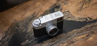 The Ultimate Showdown: Canon Eos R50 V vs Fujifilm X Half for 2026
